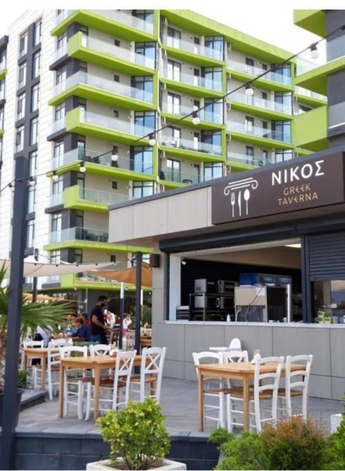 Alezzy Reasort Luxury Apartment 81 Prima Linie La Mare Năvodari Kültér fotó